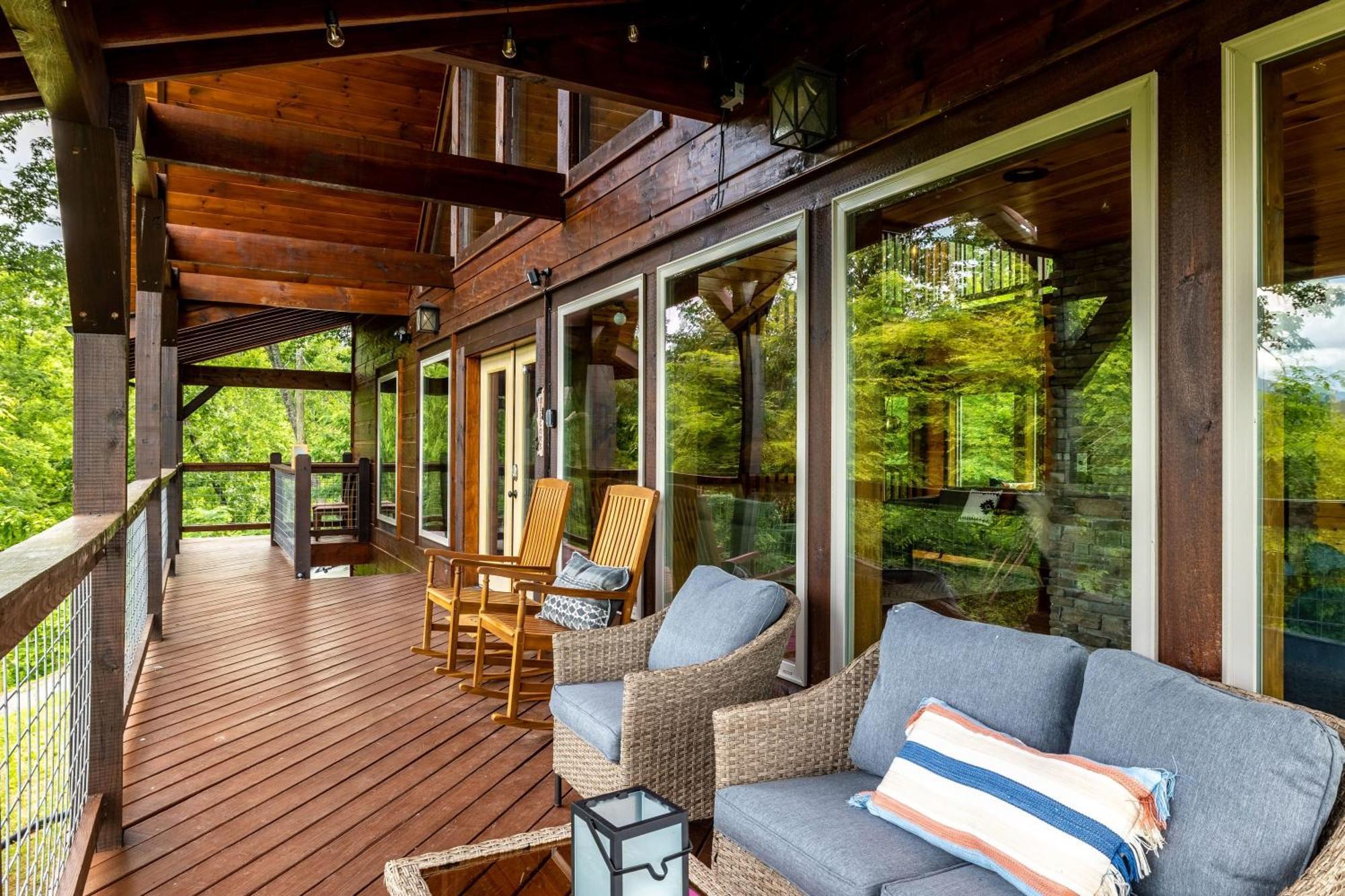 The Solstice - Amenities Galore Mountain Retreat Gatlinburg Ngoại thất bức ảnh